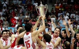 dünya basketbol şampiyonasında şampiyon olan gençler türk sporu adına ümit verdi