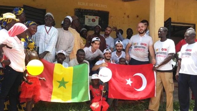 Türkiye'nin uluslararası kuruluşu TİKA hangi faaliyetleri yapıyor?
