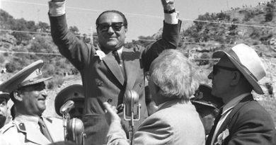 Şehit Başbakan Adnan Menderes ve Türk Demokrasisinin idamı